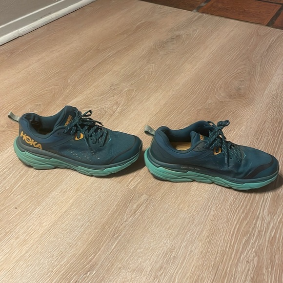 Hoka One One Challenger 6, Size 7.5 Wide Dark Green Running Shoes - Picture 5 of 14